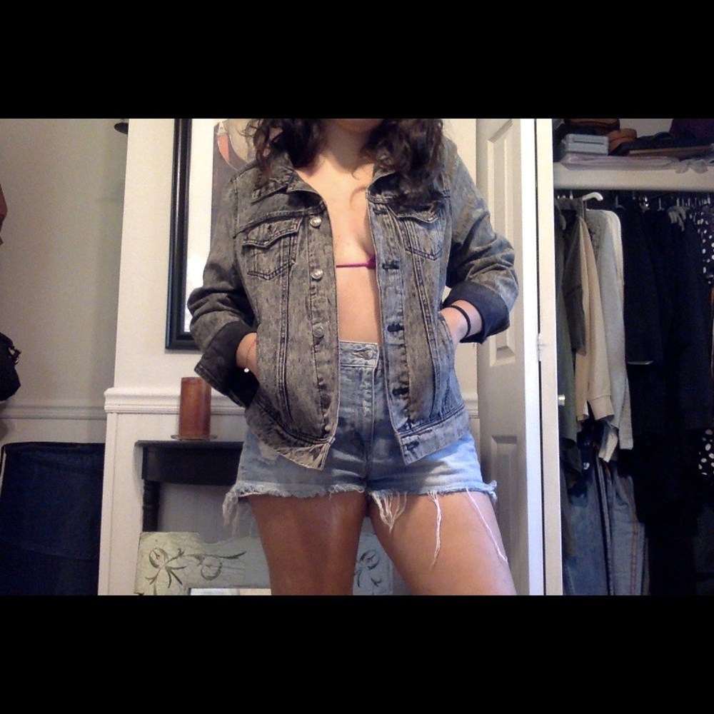 Grey acid washed jean jacket